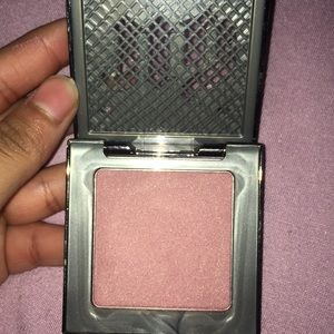 Urban decay after glow blush